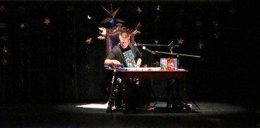 SWF PYJAMAVERSE Throne